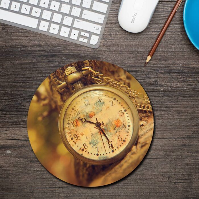 Time Round Mouse Pad